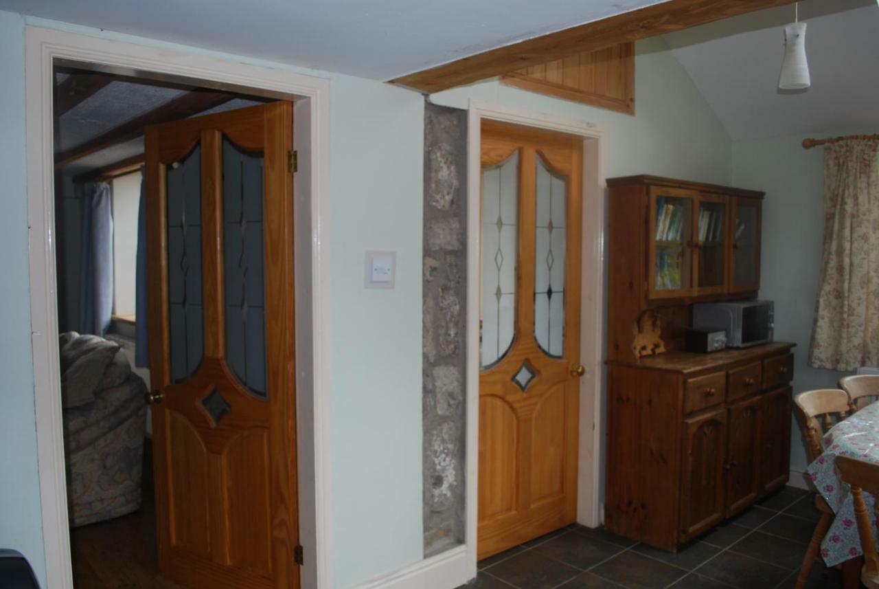 Holiday home Ty Gylfinir