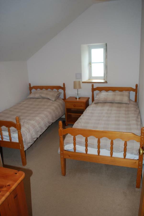 Holiday home Ty Gylfinir